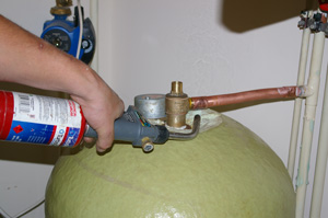 Soldering a joint in a copper water pipe to a domestic hot water tank